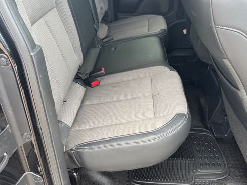 Used 2017 Nissan Titan S RWD image 12