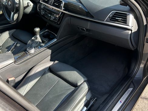 Used 2016 BMW 340i xDrive Sedan AWD/4WD image 11