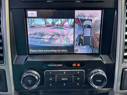 Used 2021 Ford F250 Lariat w/ Tremor Off-Road Package image 8