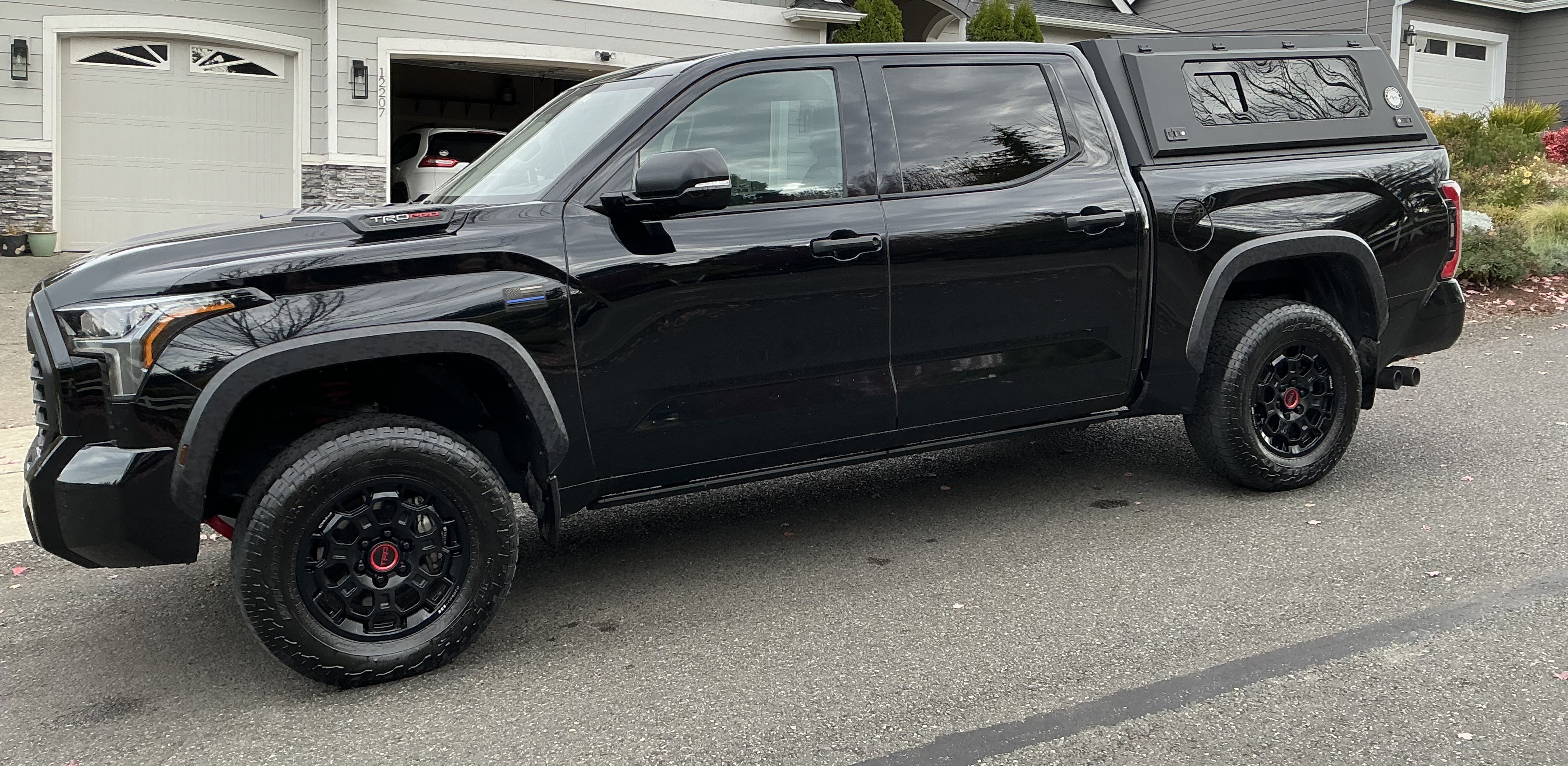 Used 2023 Toyota Tundra TRD Pro AWD/4WD image 8