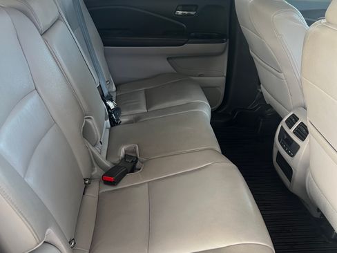 Used 2017 Honda Pilot EX-L image 10