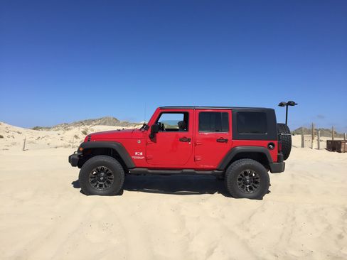 Used 2008 Jeep Wrangler Unlimited X image 4