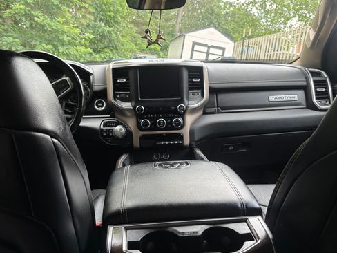 Used 2021 RAM 1500 Laramie AWD/4WD image 13