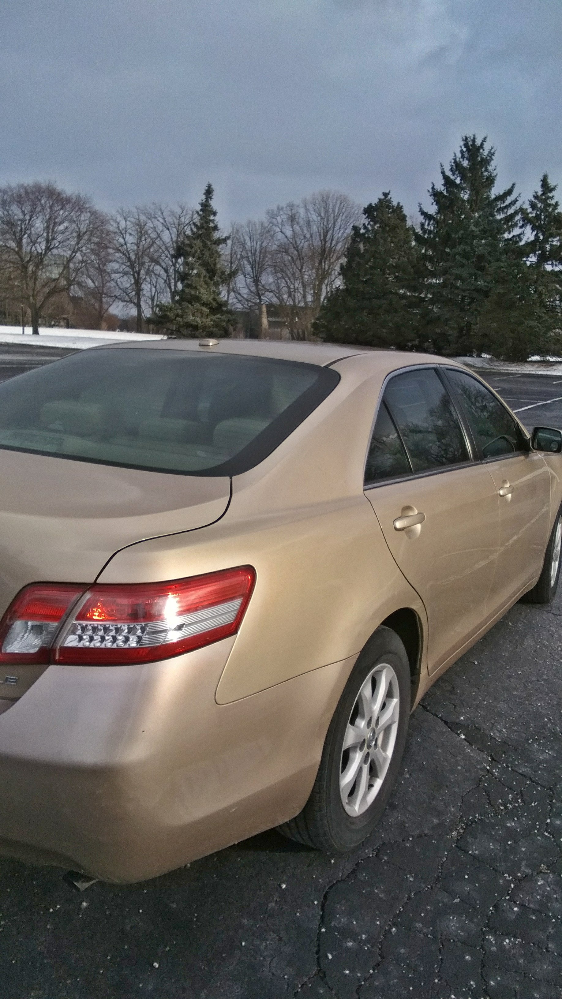 Used 2011 Toyota Camry LE w/ LE Extra-Value Pkg FWD image 21