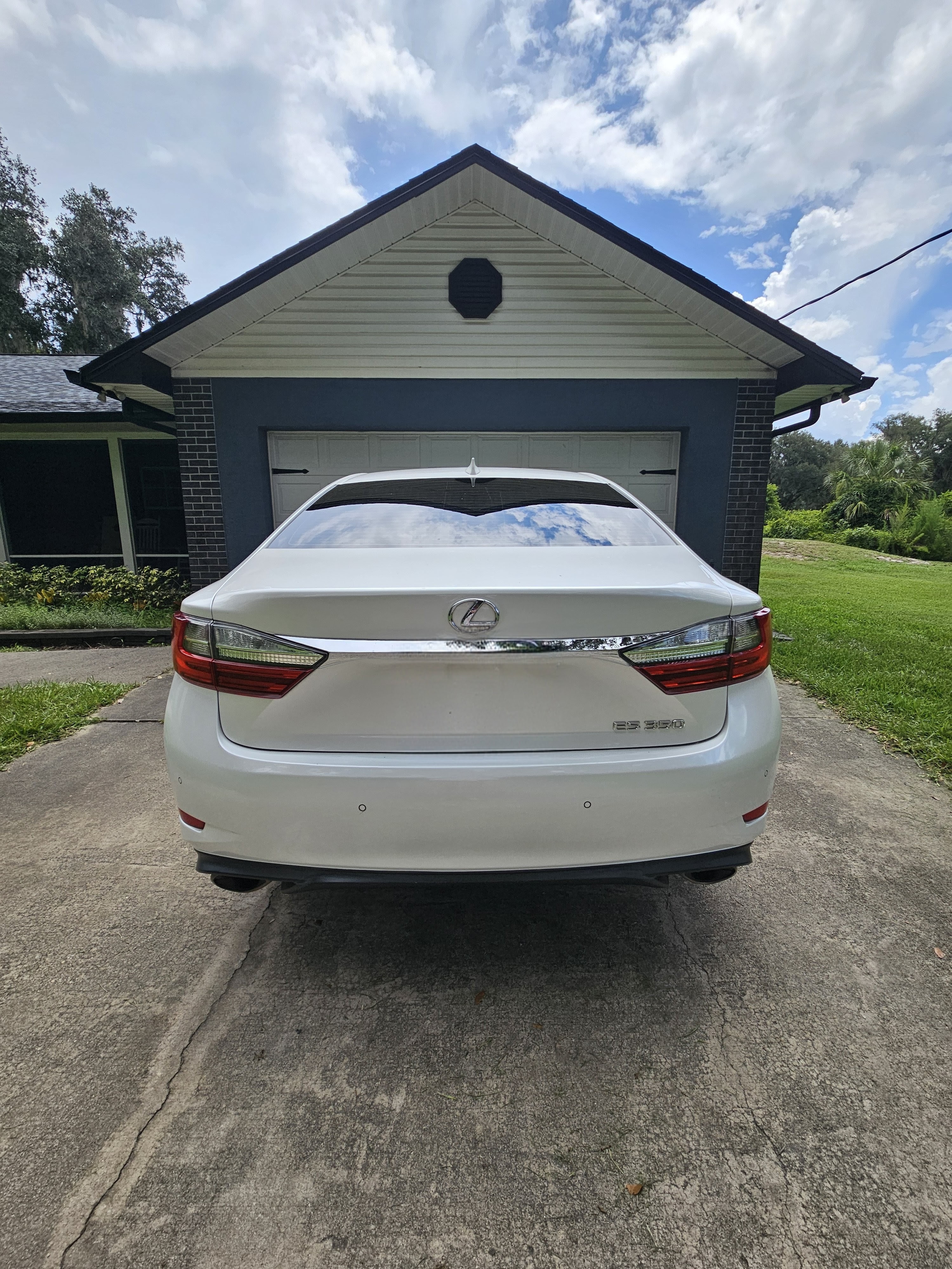 Used 2017 Lexus ES 350 w/ Navigation System Package FWD image 28