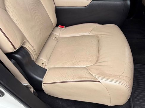 Used 2019 Nissan Armada Platinum w/ Captain's Chairs Package image 10