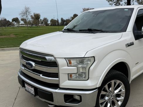 Used 2015 Ford F150 Lariat w/ Equipment Group 502A Luxury image 13