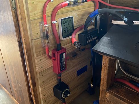 Used 2013 Ford E-350 and Econoline 350 Extended Super Duty image 9