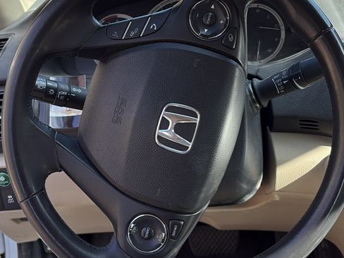 Used 2014 Honda Accord EX-L image 2