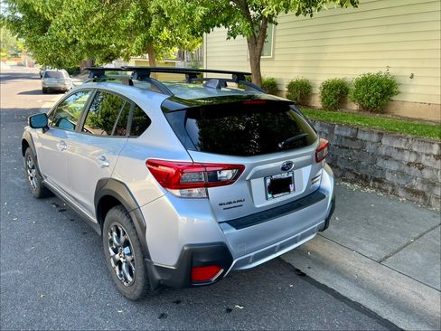 Used 2022 Subaru Crosstrek 2.5i Sport w/ Moonroof Package AWD/4WD image 9