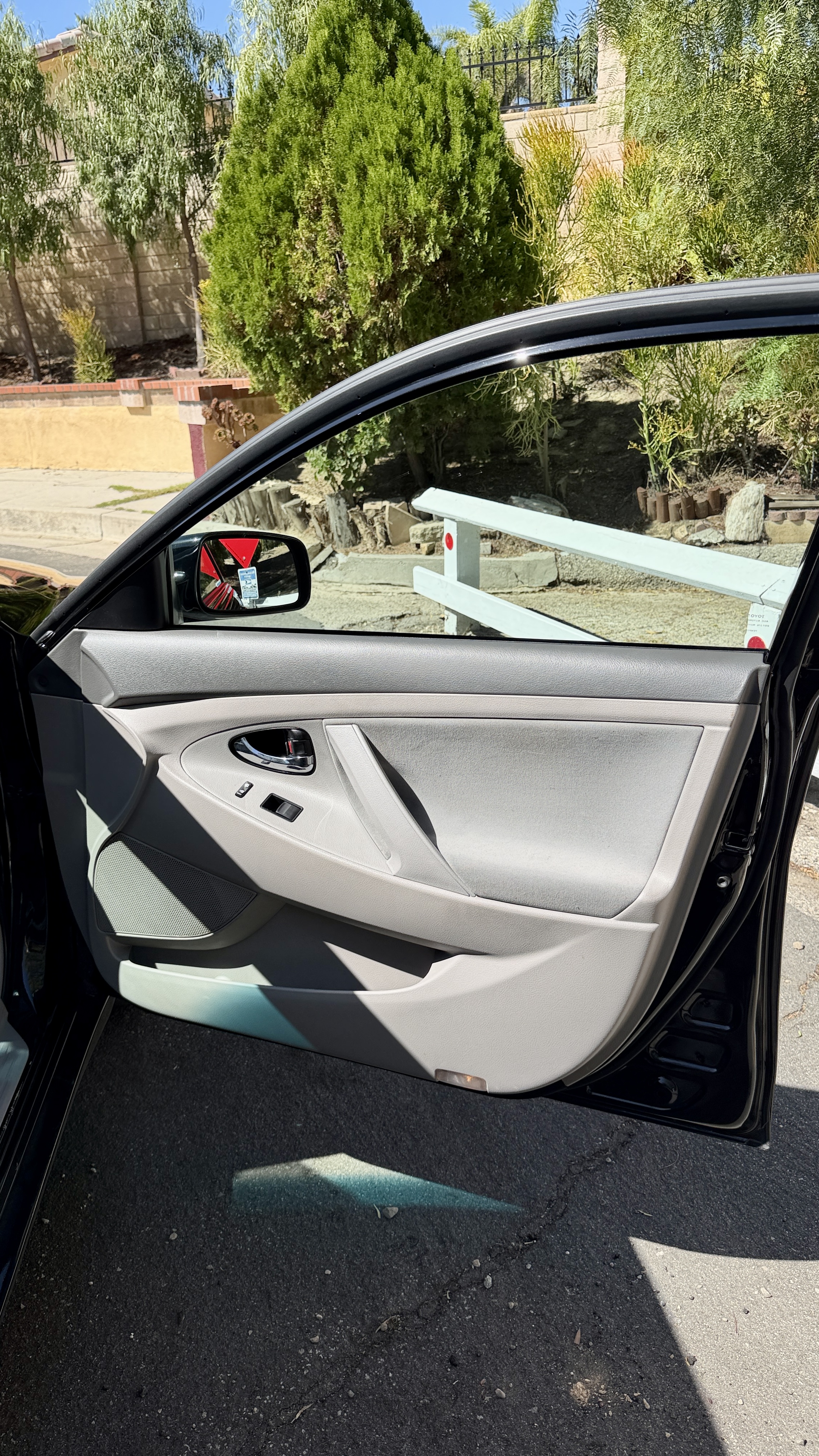 Used 2009 Toyota Camry SE FWD image 21