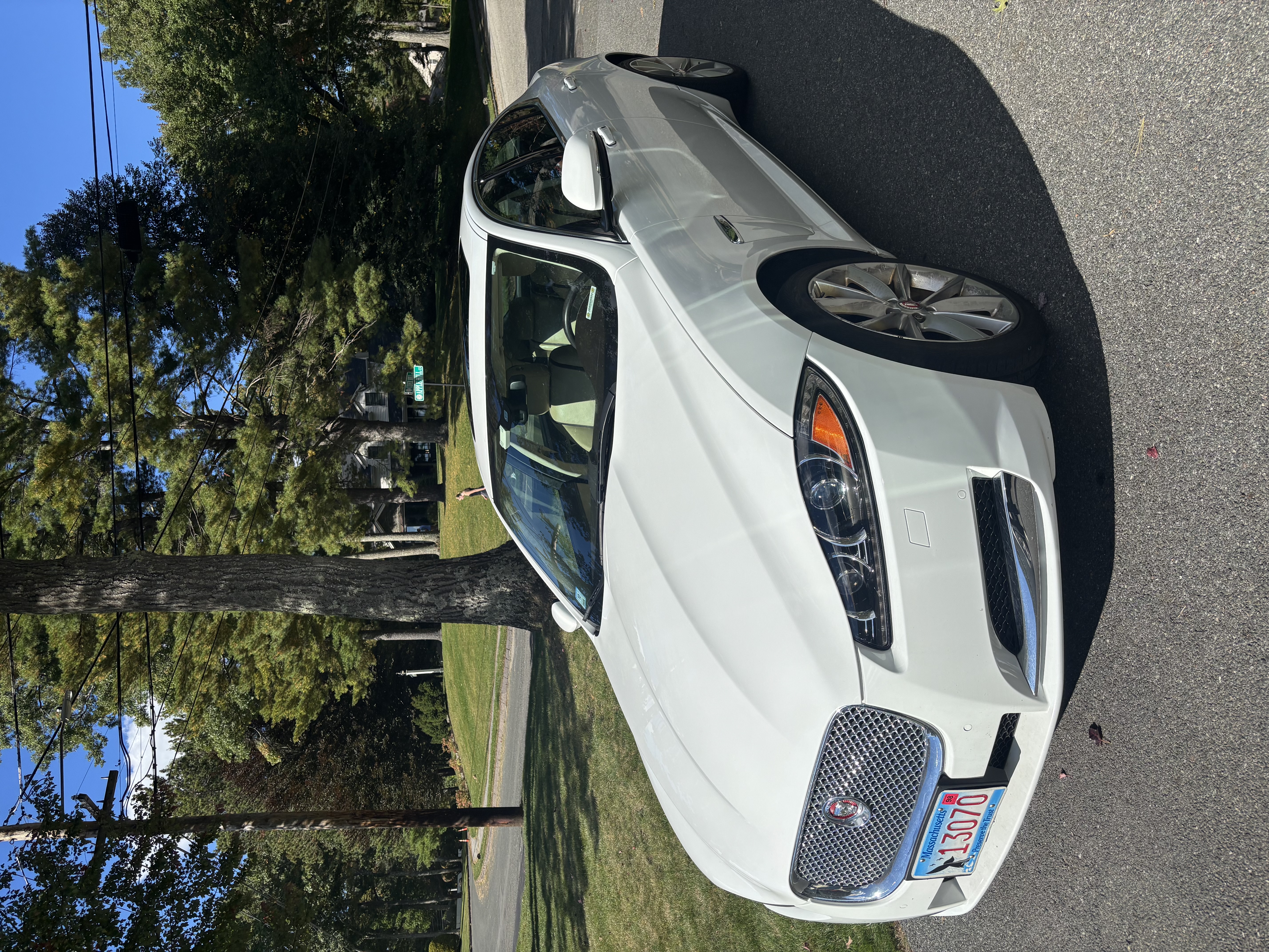 Used 2015 Jaguar XF Sport AWD/4WD image 1