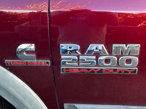 Used 2017 RAM 2500 Tradesman w/ Chrome Appearance Group image 8