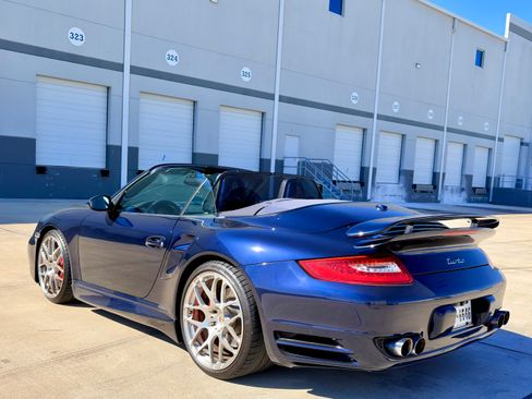 Used 2009 Porsche 911 Turbo image 11