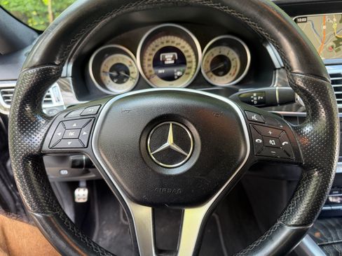 Used 2016 Mercedes-Benz E 350 Sedan image 11