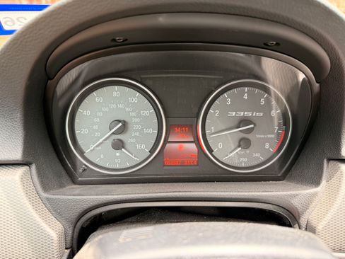 Used 2013 BMW 335is Convertible RWD image 10