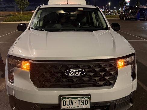 Used 2025 Ford Maverick XLT w/ Equipment Group 301A AWD/4WD image 15