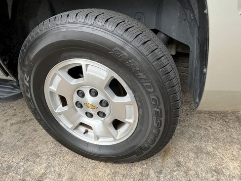 Used 2014 Chevrolet Tahoe LT image 14