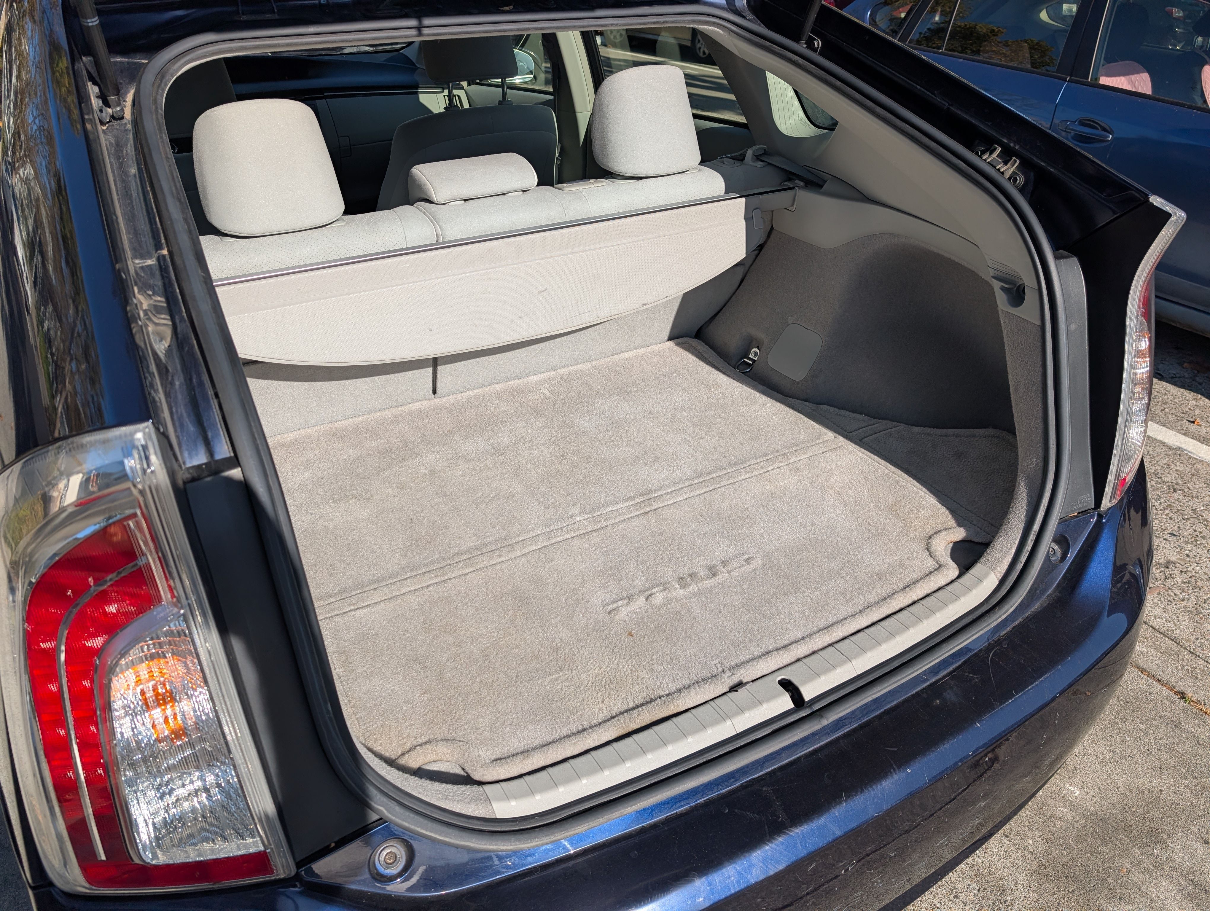 Used 2013 Toyota Prius Two FWD image 10