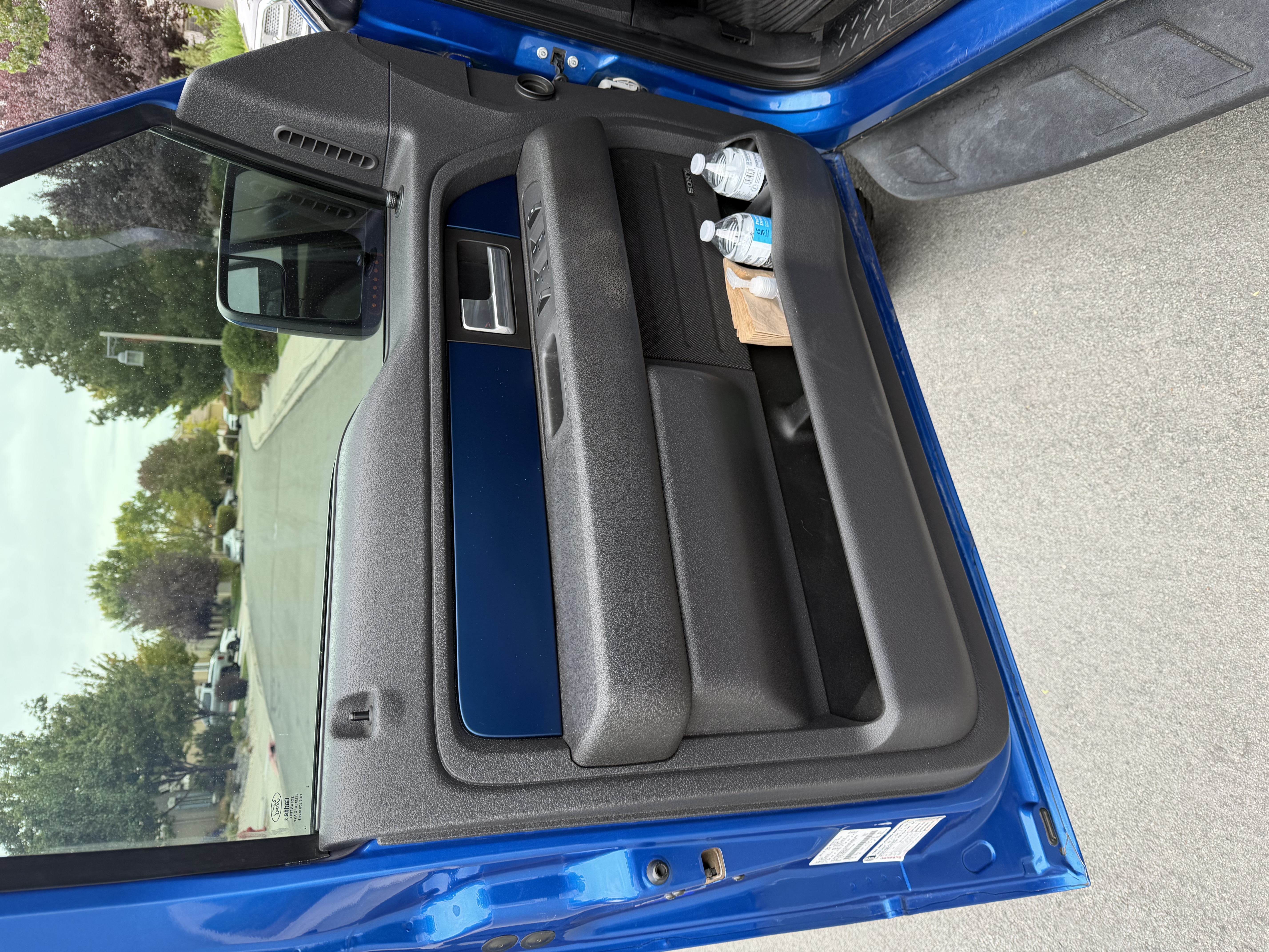 Used 2013 Ford F150 Raptor w/ Luxury Equipment Group AWD/4WD image 23
