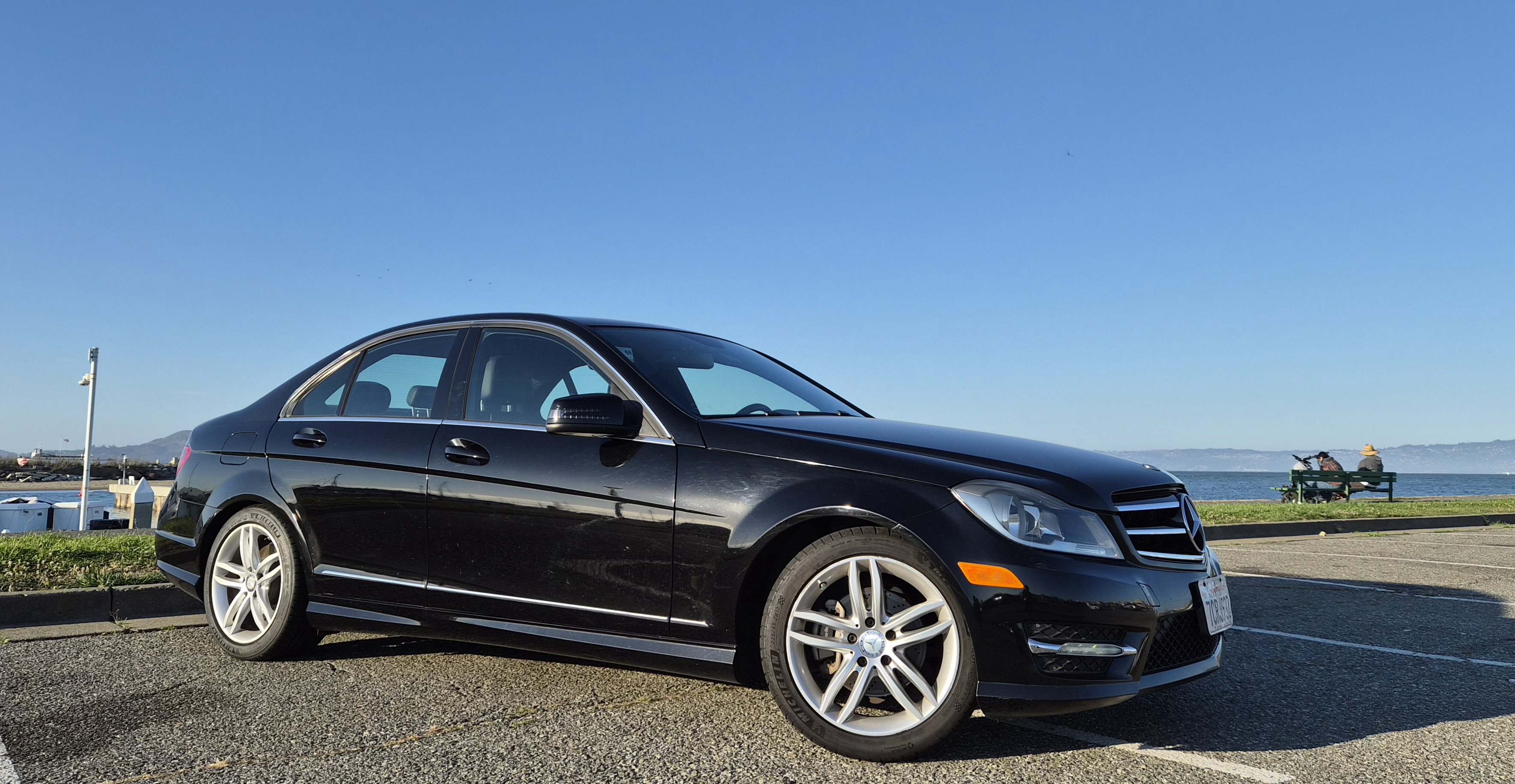 Used 2014 Mercedes-Benz C 250 Sedan image 5