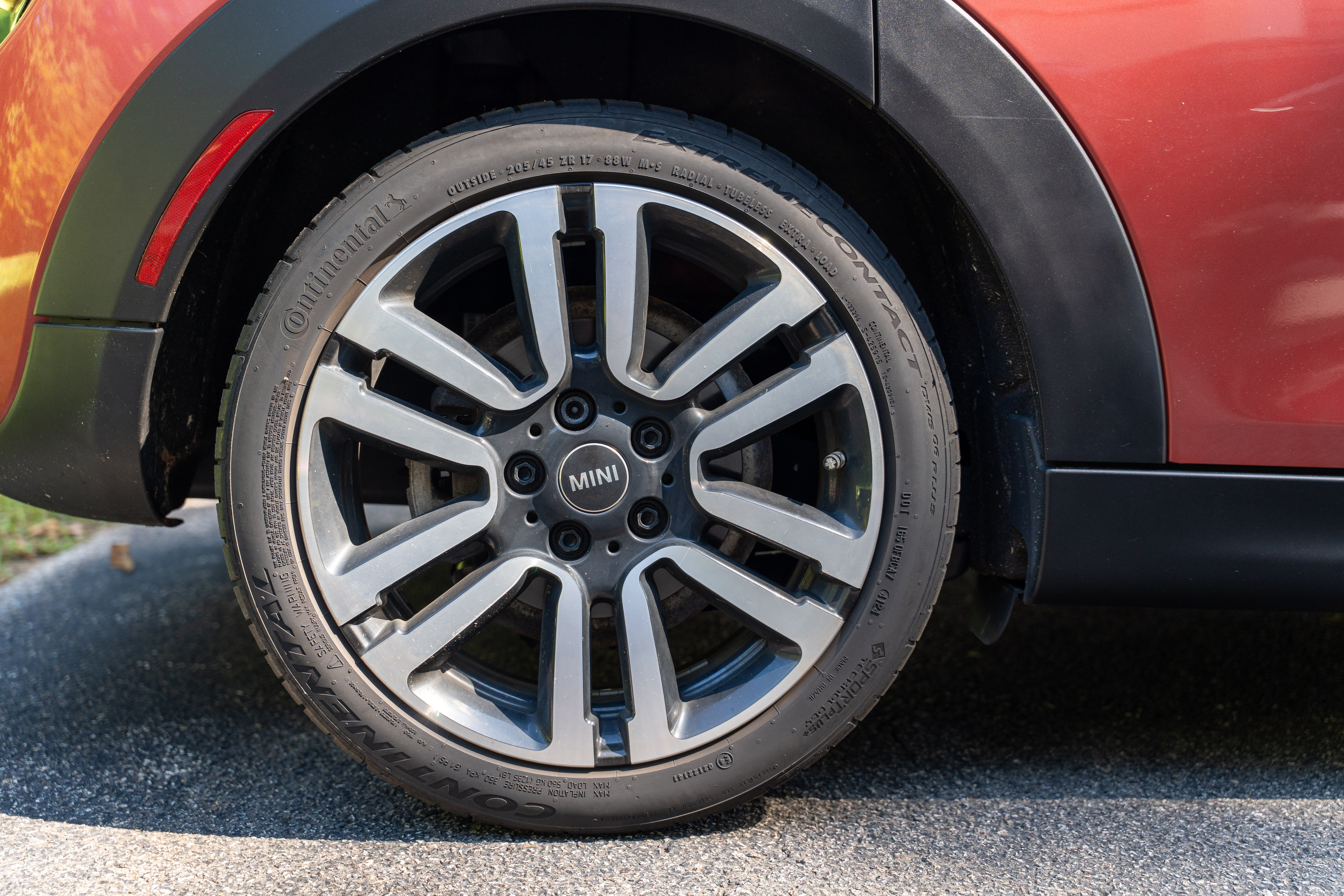 Used 2021 MINI Cooper S w/ Coral Red Edition FWD image 9