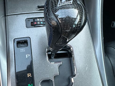 Used 2006 Lexus IS 350 image 23