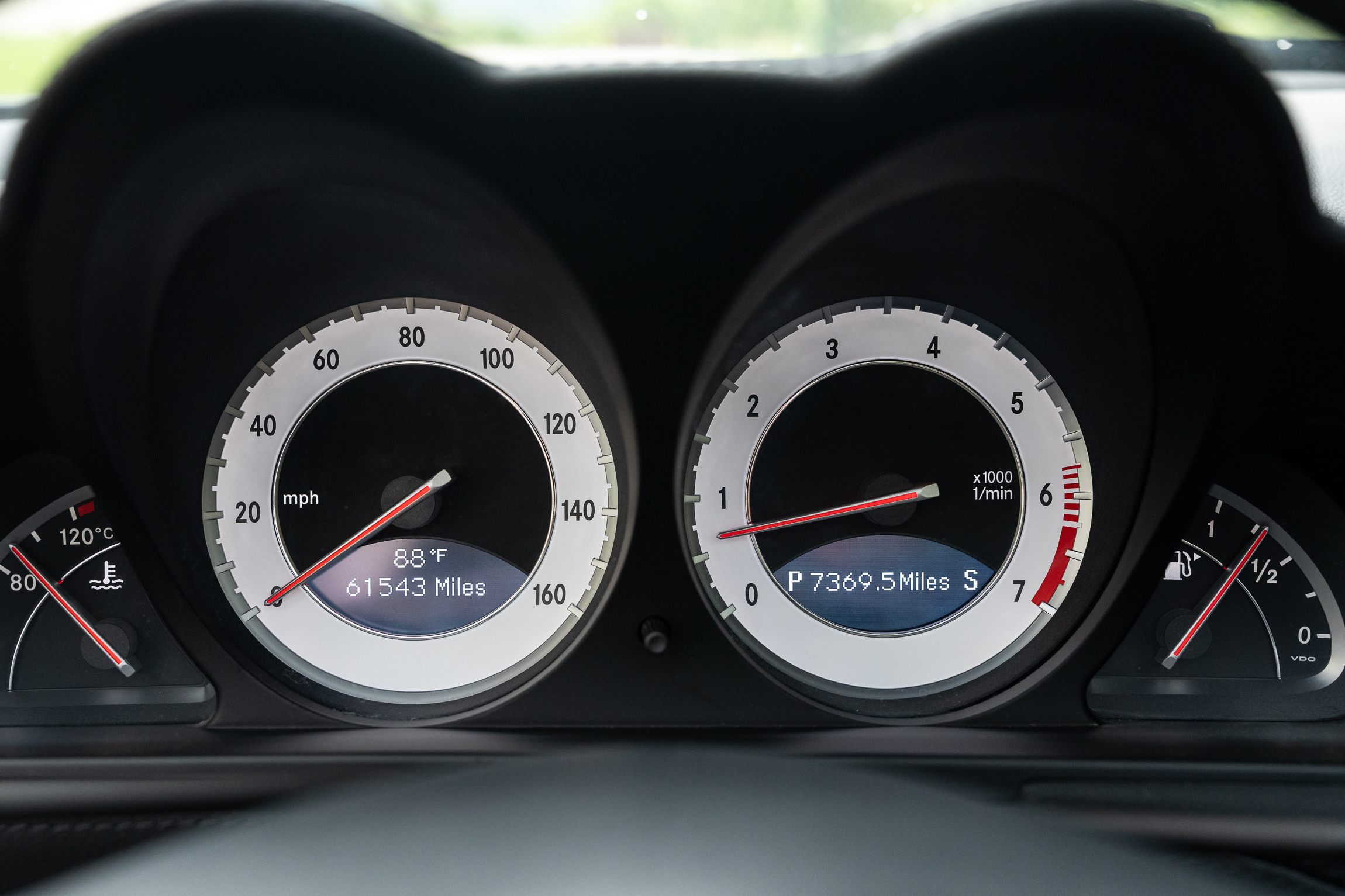 Used 2009 Mercedes-Benz SL 550 image 29
