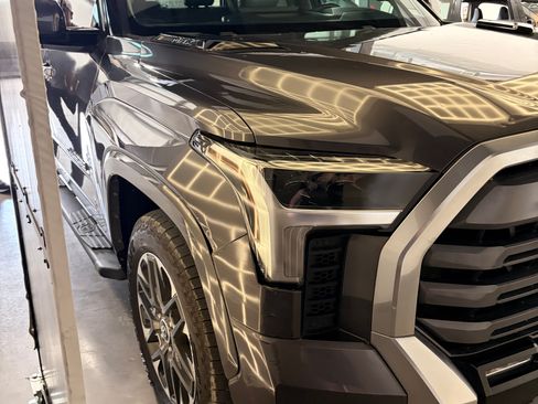 Used 2022 Toyota Tundra Limited image 11