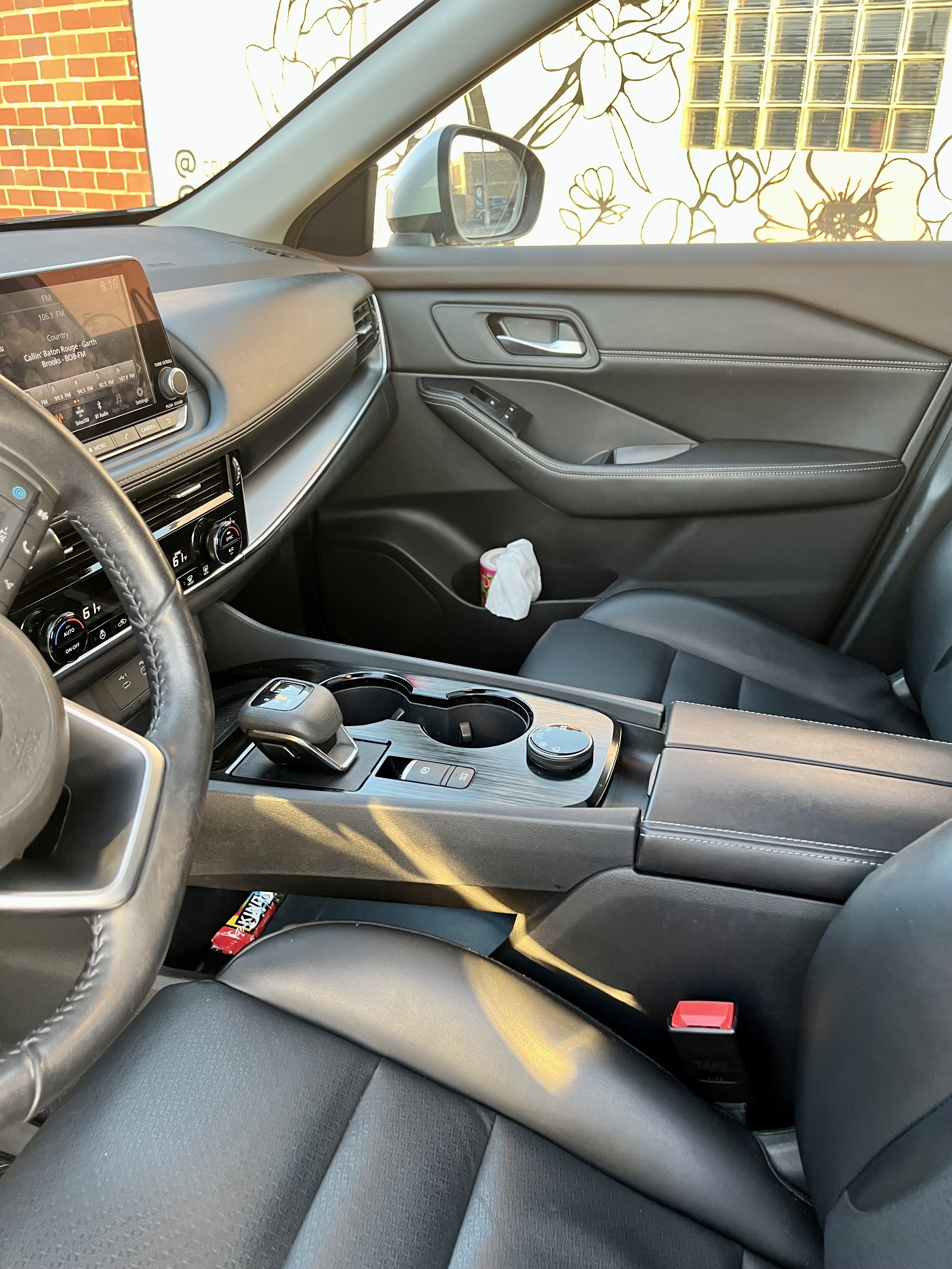 Used 2022 Nissan Rogue SV w/ SV Premium Package AWD/4WD image 10