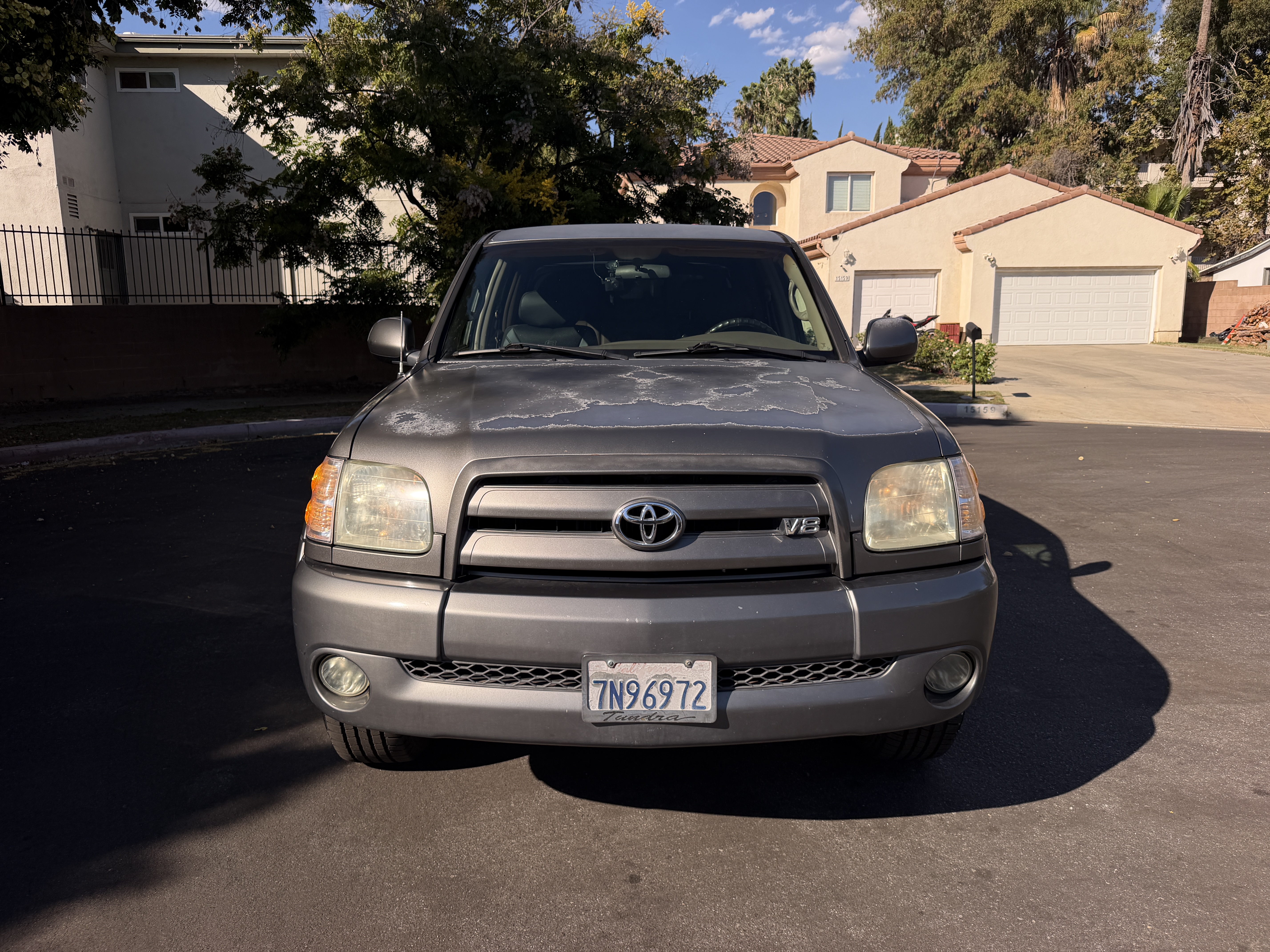 Used 2004 Toyota Tundra Limited w/ Towing Pkg RWD image 2