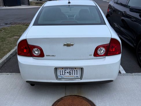 Used 2009 Chevrolet Malibu LT w/ Sun and Wheel Package image 1