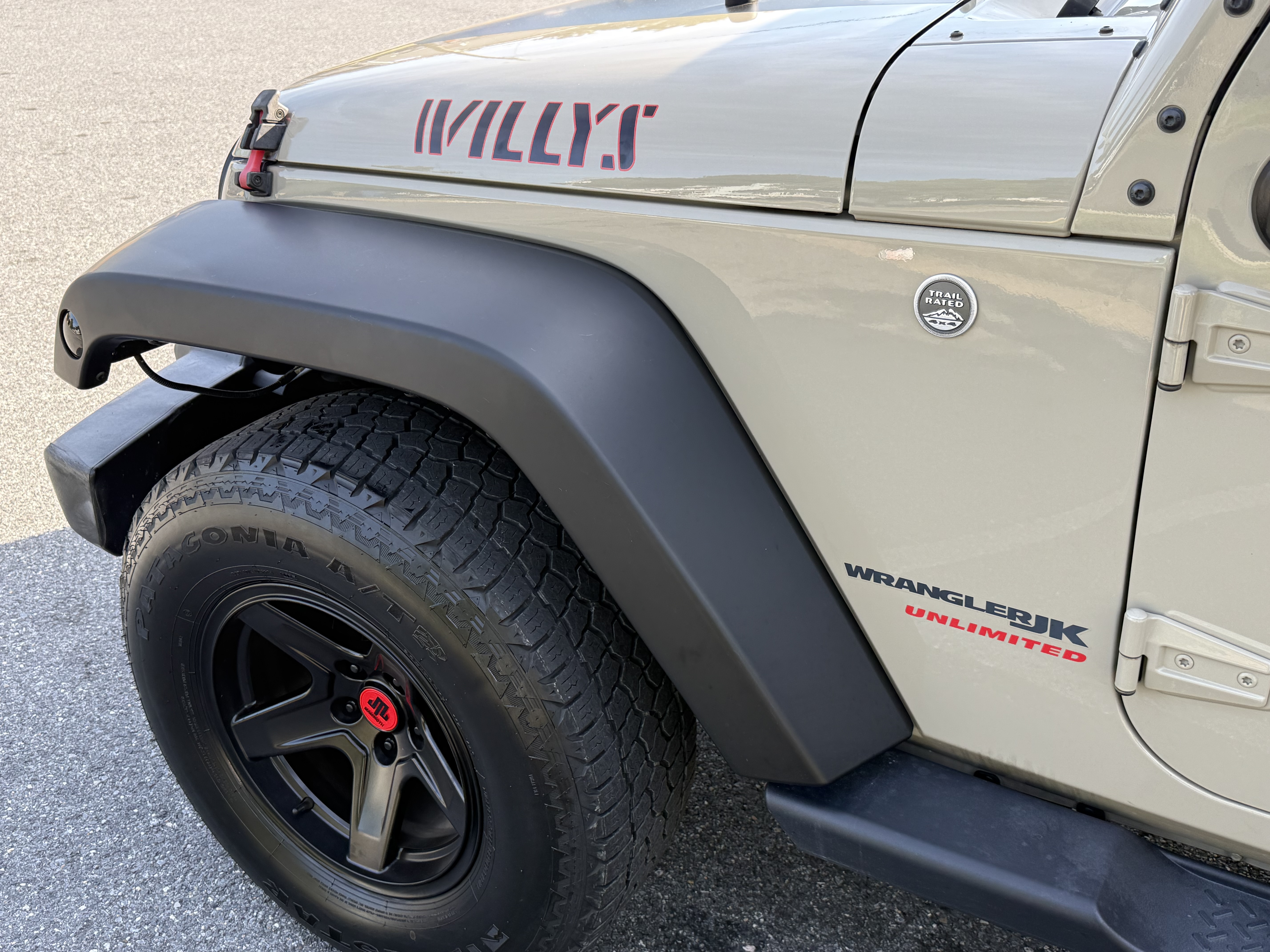 Used 2018 Jeep Wrangler Unlimited Sport AWD/4WD image 6