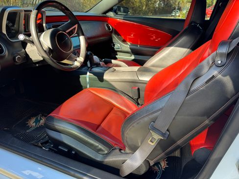 Used 2010 Chevrolet Camaro LT w/ RS Package image 8