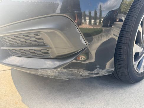 Used 2017 Honda Civic EX image 2