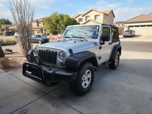 Used 2011 Jeep Wrangler Sport image 5
