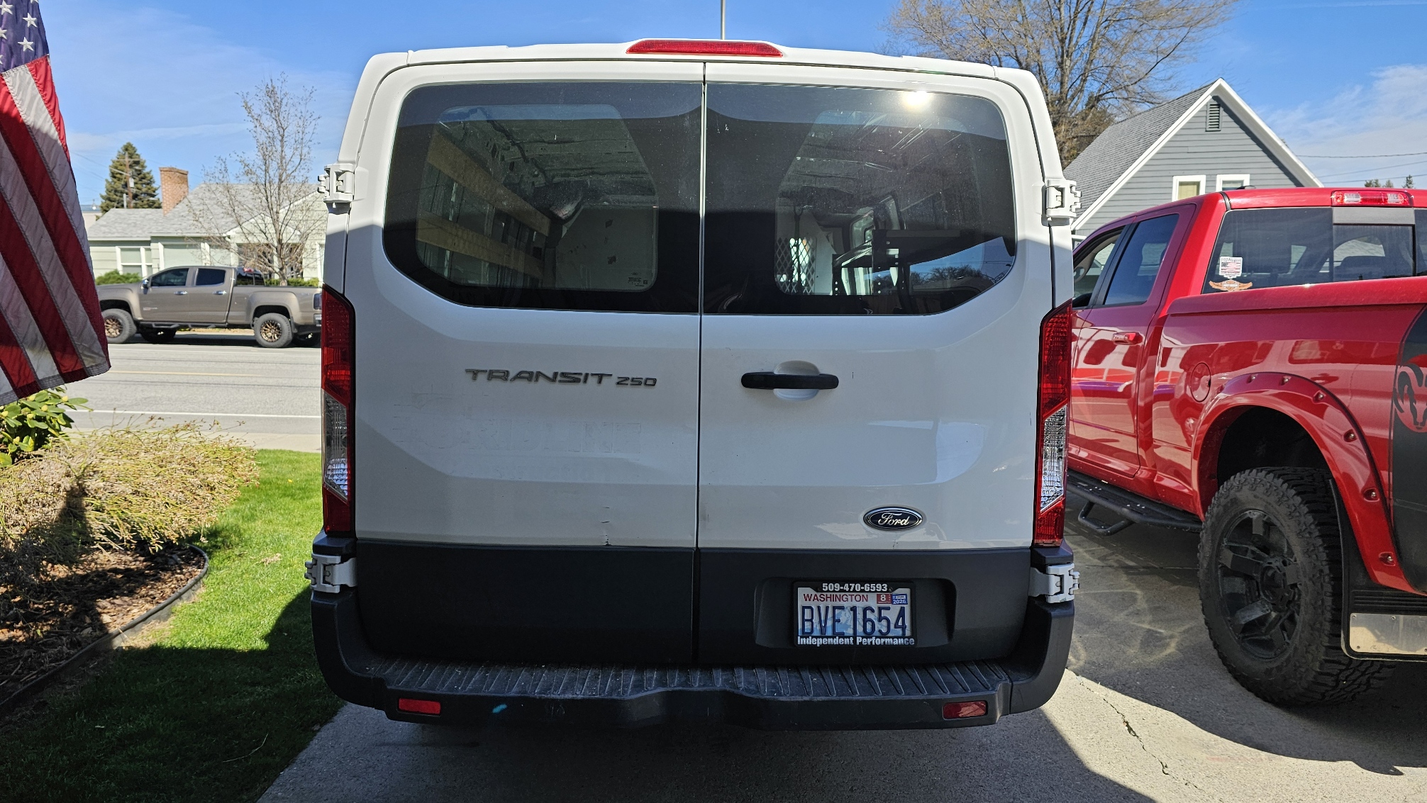 Used 2015 Ford Transit 250 130 Low Roof w/ Exterior Upgrade Package RWD image 5