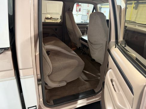 Used 1997 Ford F250 4x4 Crew Cab Heavy Duty image 14