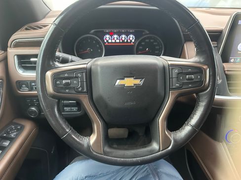 Used 2021 Chevrolet Suburban High Country image 18