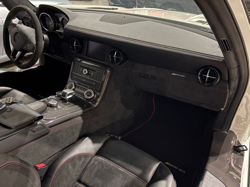 Used 2014 Mercedes-Benz SLS AMG Black Series image 16