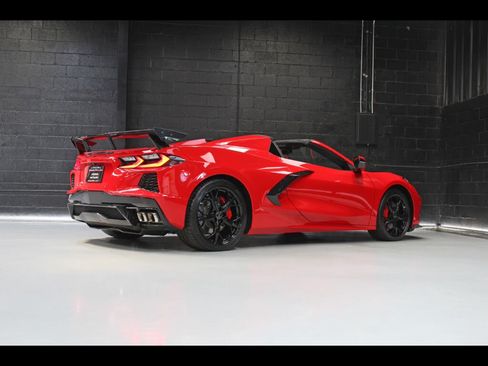 Used 2021 Chevrolet Corvette Stingray Premium Conv w/ Z51 Performance Package image 11