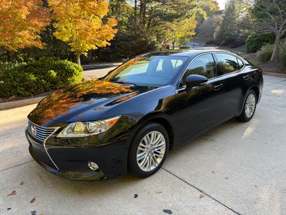 Used 2015 Lexus ES 350 w/ Luxury Package