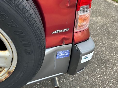 Used 2002 Toyota RAV4 4WD image 10