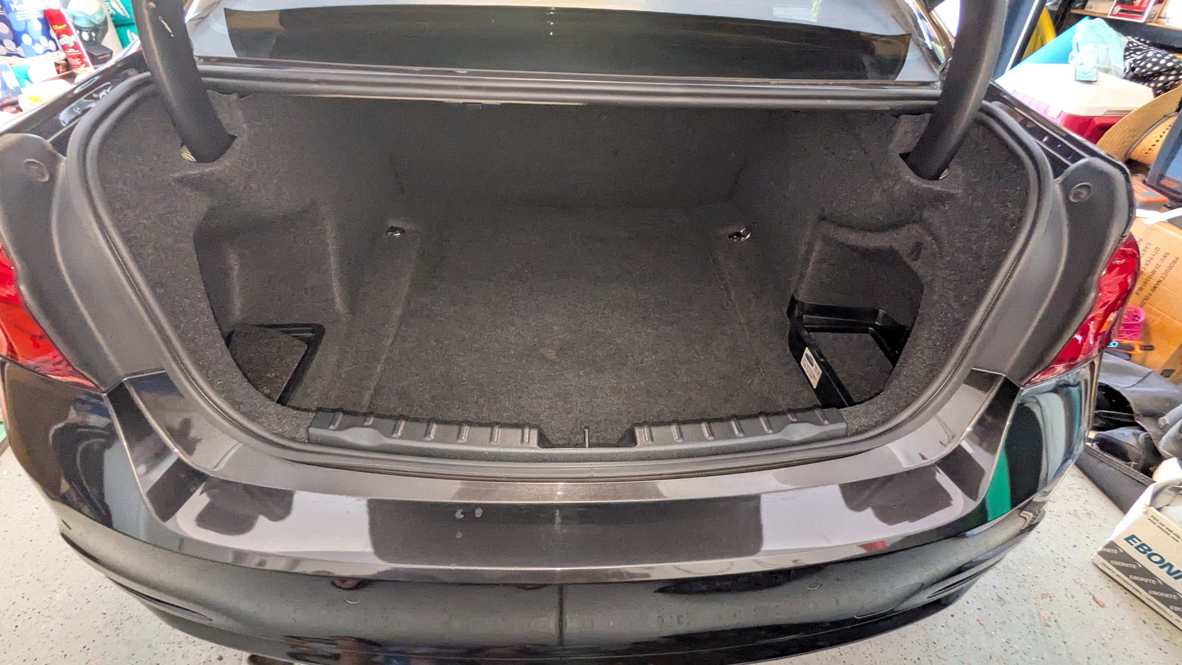 Used 2016 BMW 320i Sedan RWD image 11