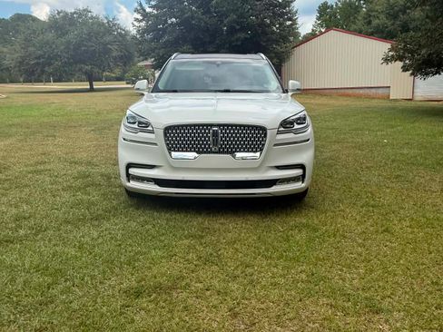 Used 2021 Lincoln Aviator Reserve w/ Equipment Group 208A RWD image 4