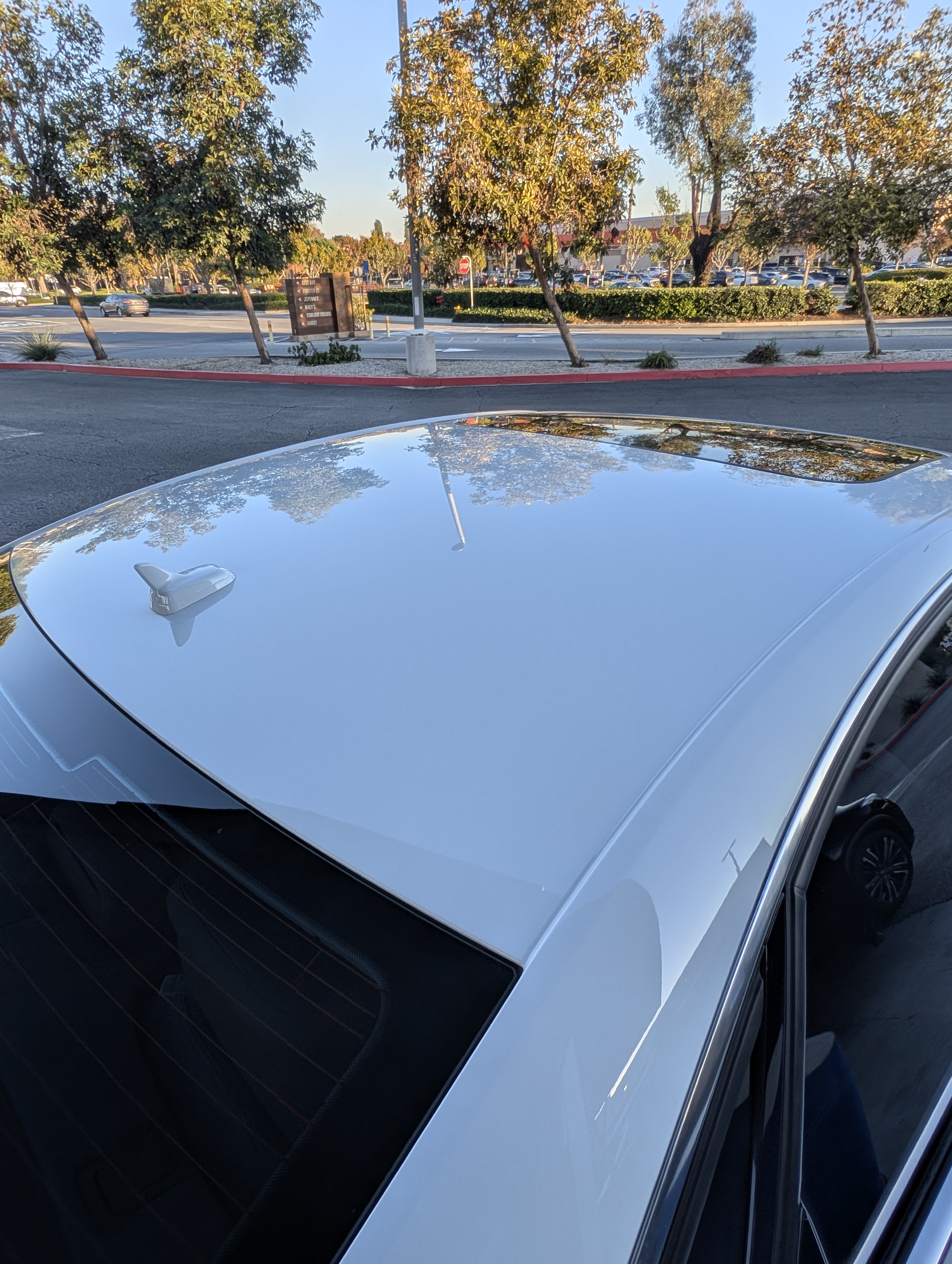 Used 2013 Audi S8 AWD/4WD image 6