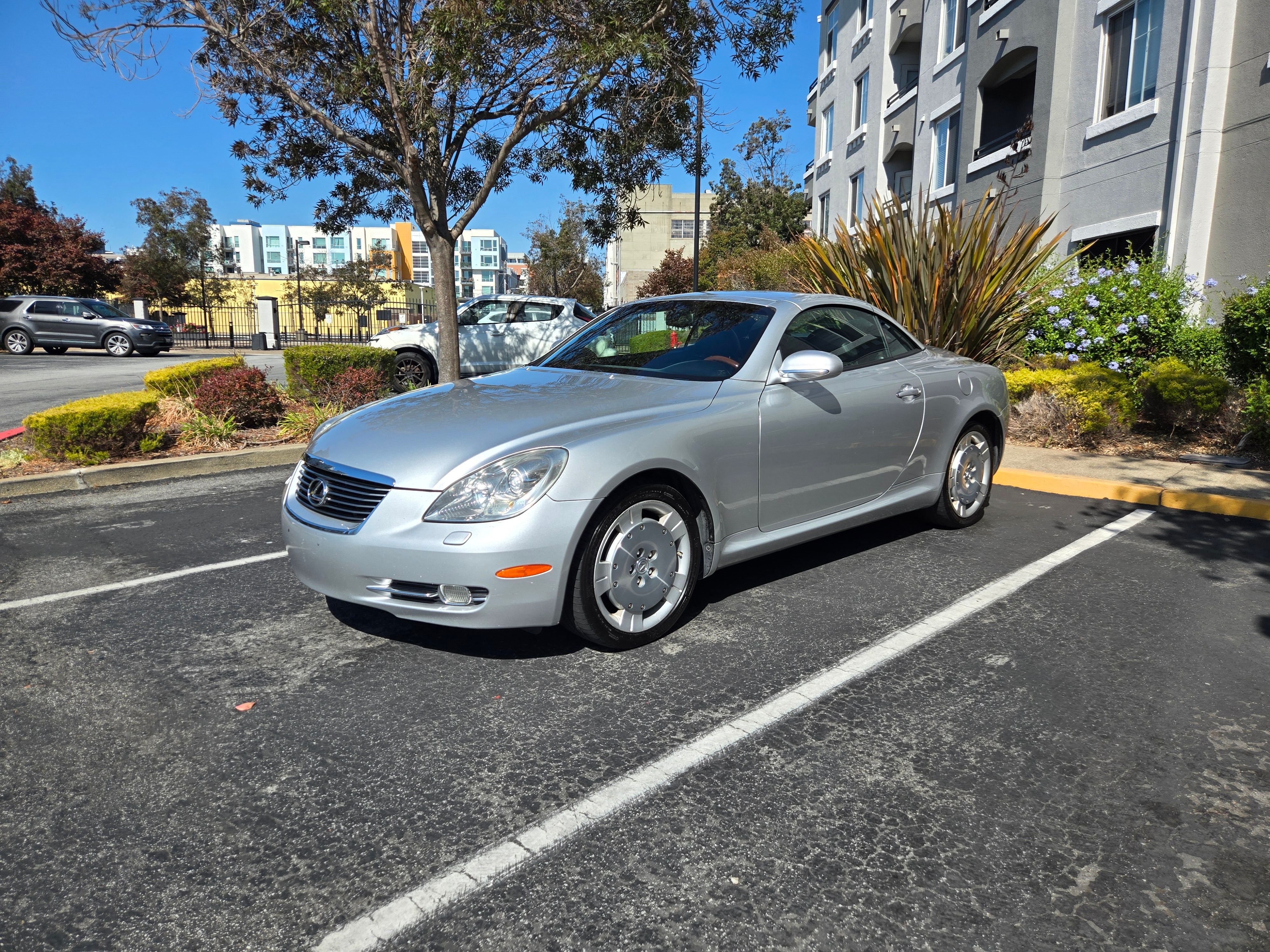 Used 2006 Lexus SC 430 Convertible RWD image 1
