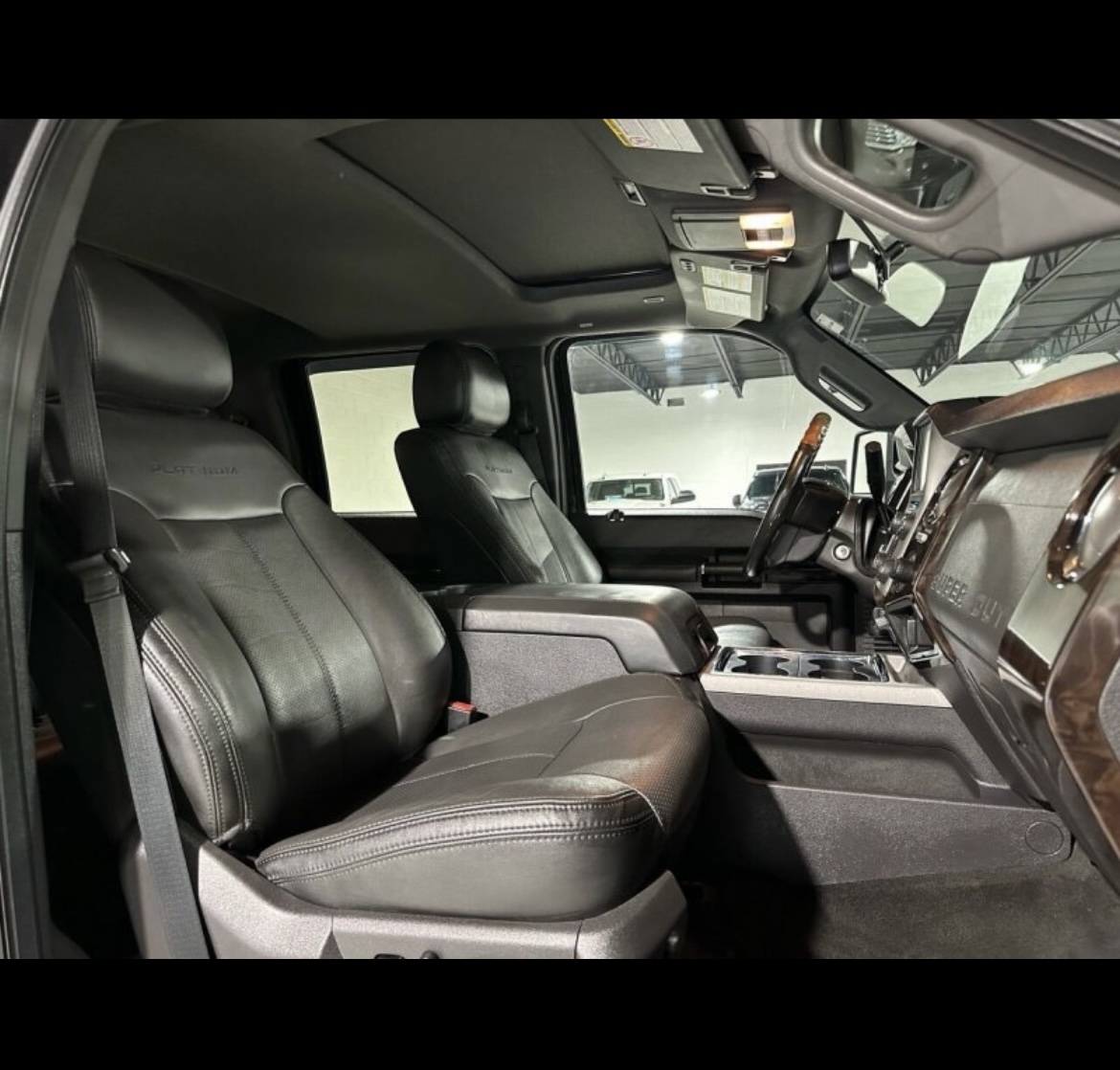 Used 2016 Ford F350 Platinum w/ FX4 Off-Road Package AWD/4WD image 9
