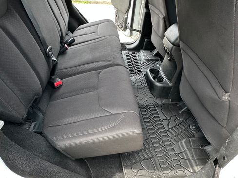 Used 2014 Jeep Wrangler Unlimited Sport w/ Quick Order Package 23S AWD/4WD image 20