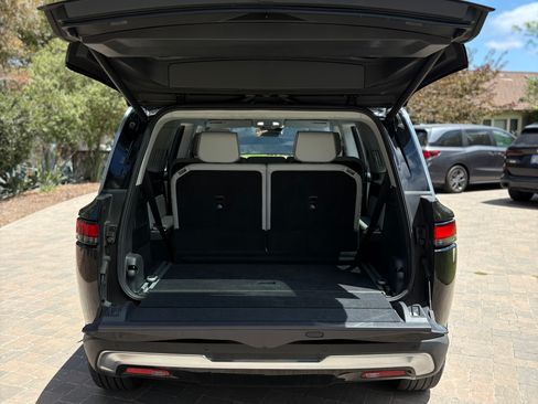 Used 2023 Rivian R1S Launch Edition AWD/4WD image 15